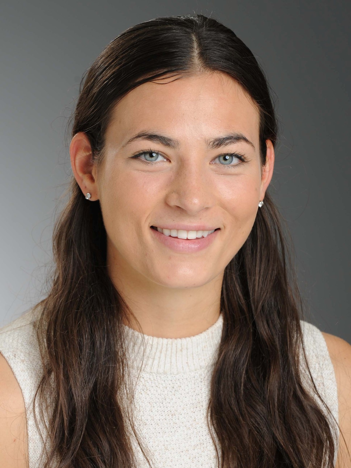 Autumn Hayes headshot